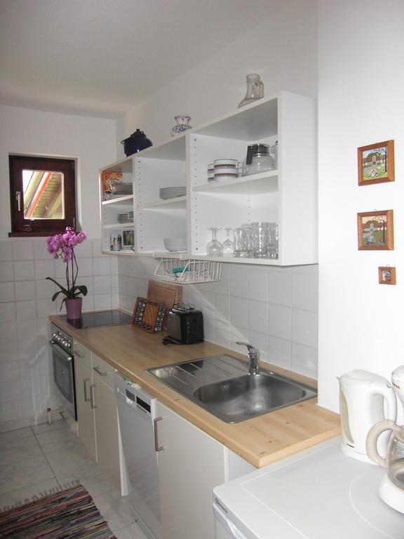 Haus Slechta Apartamento Kitzbühel Habitación foto
